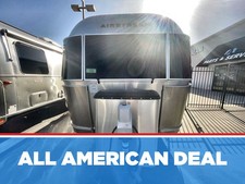 2016 Airstream International Serenity 23FB (Front Queen Bed)