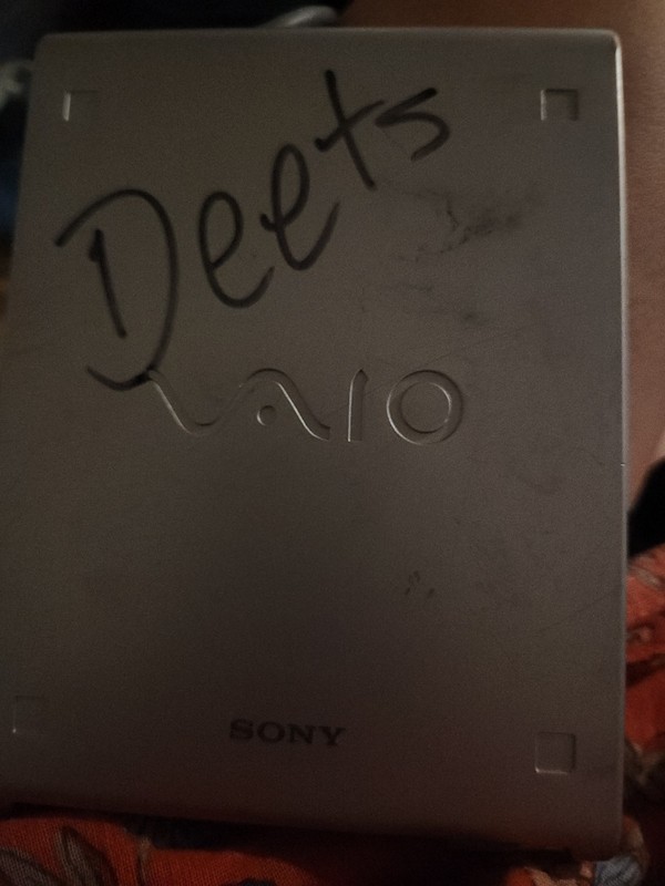 Sony VAIO PCGA-UFD5 USB-Powered 3.5in Floppy Disk Drive Silver