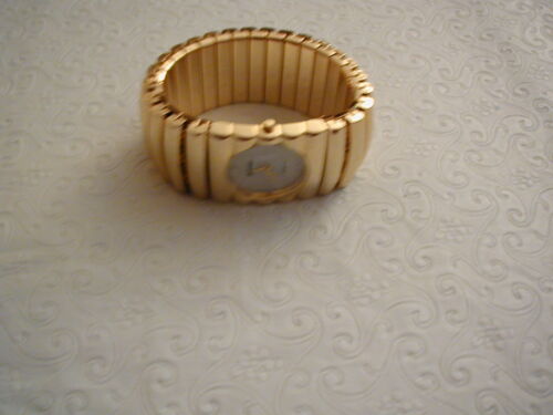 QUARTZ WRIST WATCH BRACELET WITH DIAMOND CHIP BY GENERATION STAINLESS STEEL