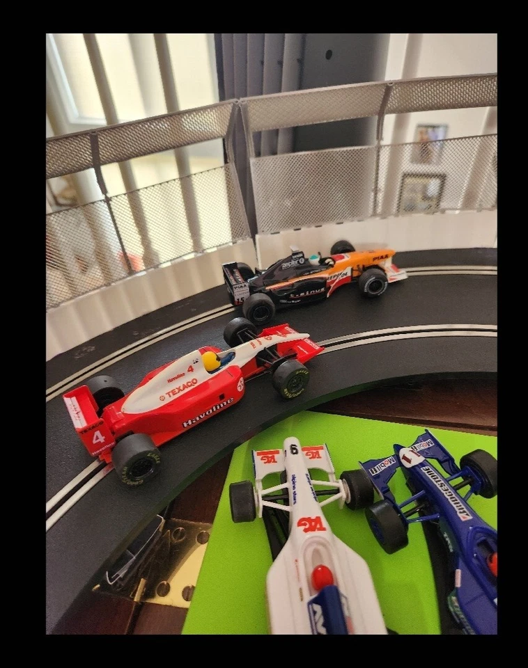 Cercado de pista de coche ranura, valla de barrera escala 1:32, 1/32 se adapta a Carrera, Scalextric Foto 3 de 4
