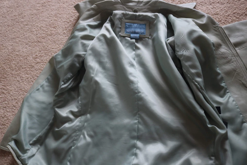 Chaqueta para mujer Nine West verde con cremallera completa bolsillo frontal talla L Foto 4 de 4