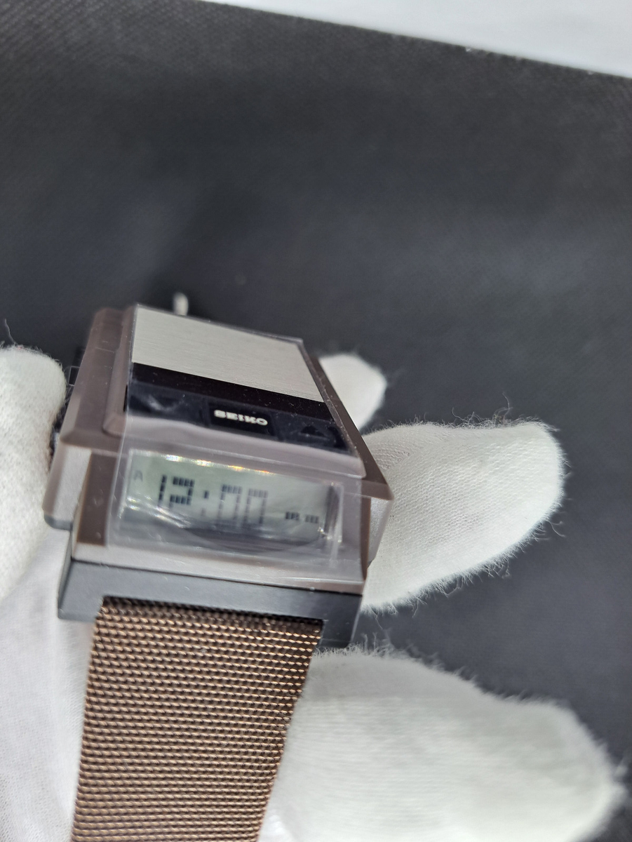 □SEIKO B010-4000 globe Frequency 小室哲哉プロデュース セイコー