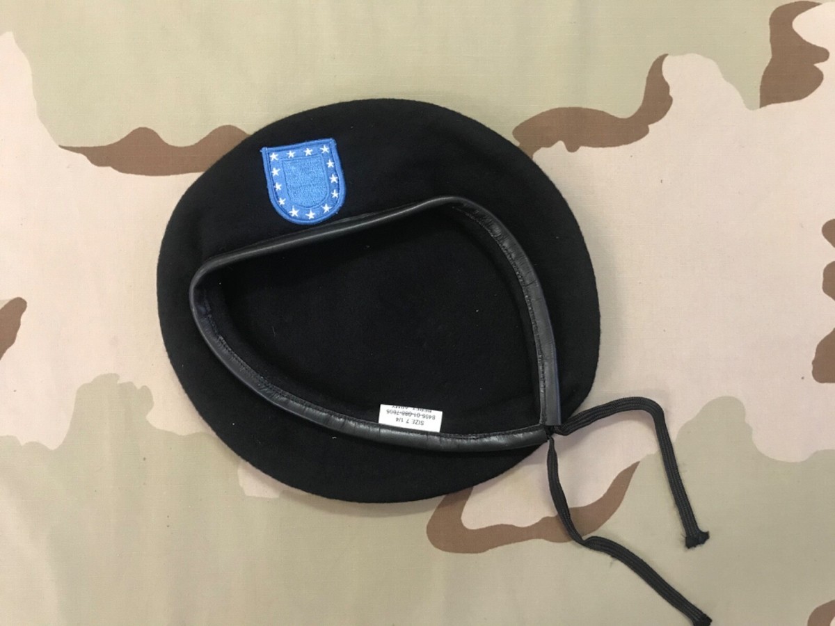 US ARMY BLACK BERET WITH BLUE FLASH WOOL HAT size 7 1/4 NSN