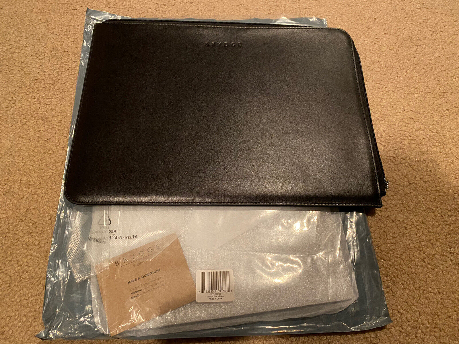 Used Brydge 13-Inch Black Folio Leather (BRYLB60B5)