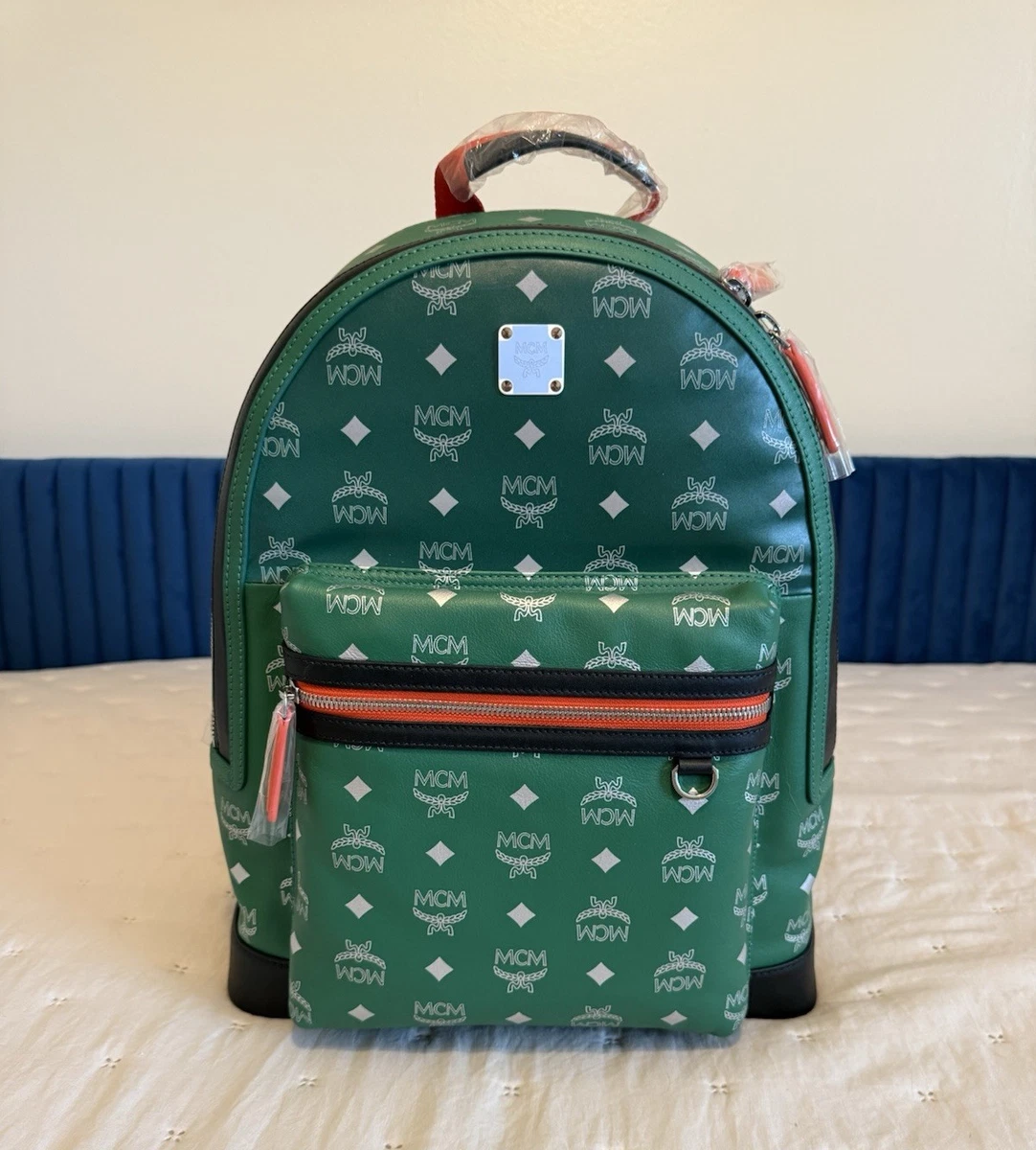 north face backpack burgundy Amazon.com | The North Face Women's Borealis Commuter Laptop Backpack,  Canyon Dust Dark Heather, One Size