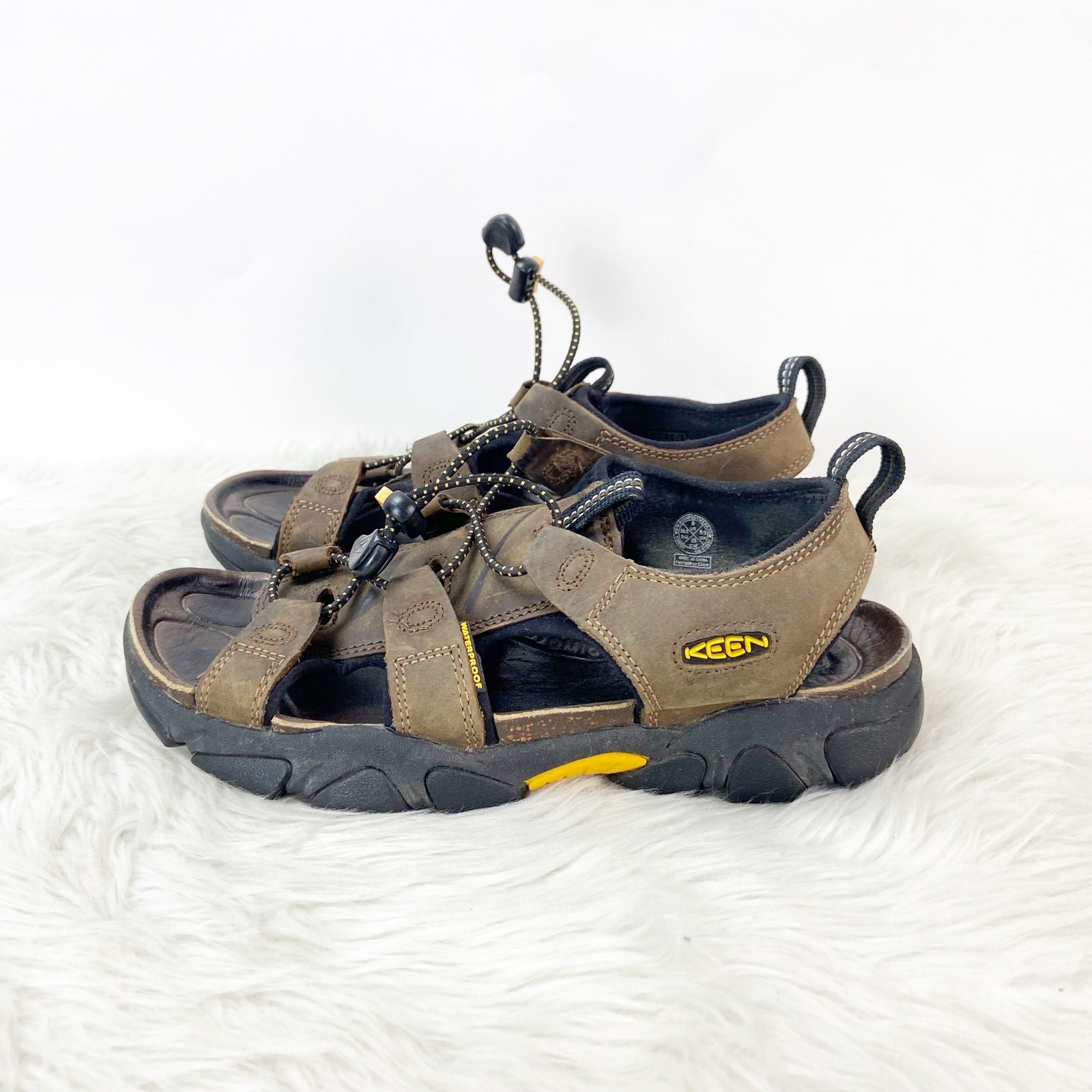 Sandali da trekking impermeabili Keen 8 donna in pelle marrone Sarasota Daytona con cinturino