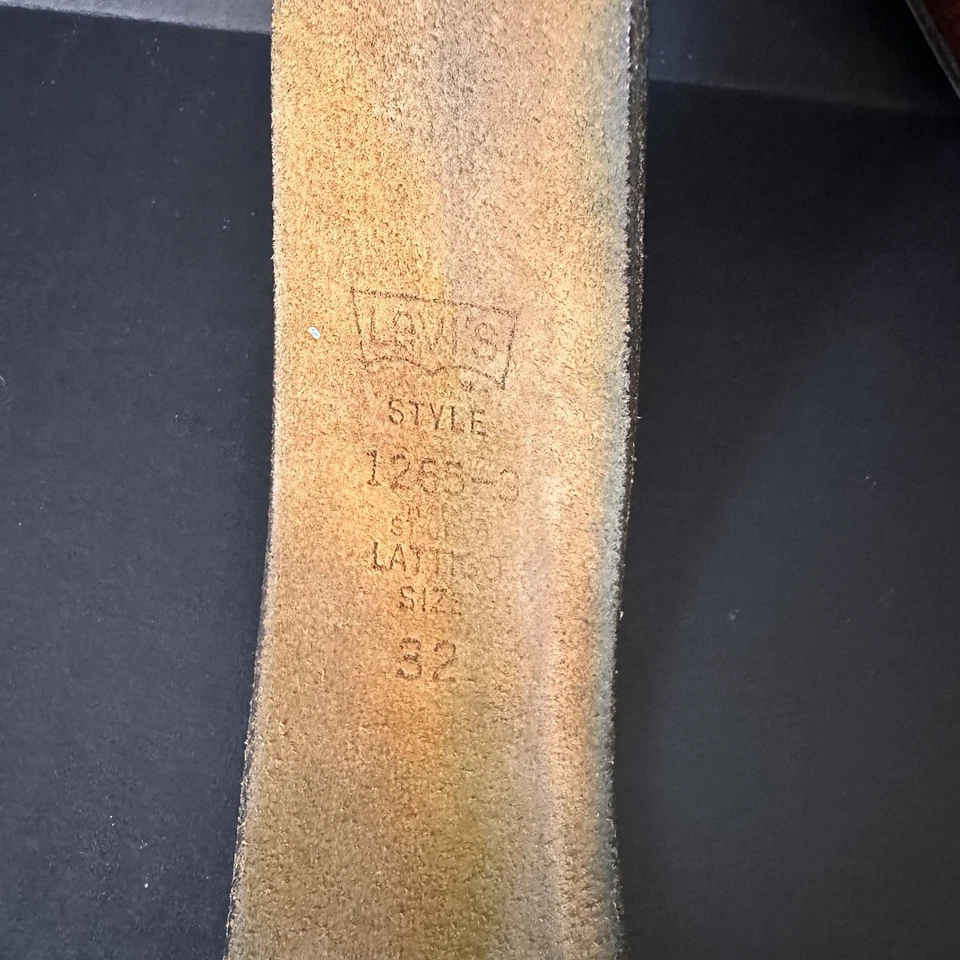 Levi Strauss Vintage Riveted Belt Buckle and Belt 70s Made in USA Sz 32 - Image 3 of 4