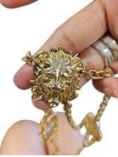 Vintage 70s lion Head adjustable waist Belt gold Tone up to 38 Inches