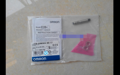 1PC  NEW   Omron   E2B-S08KN04-MC-C1      free  shipping