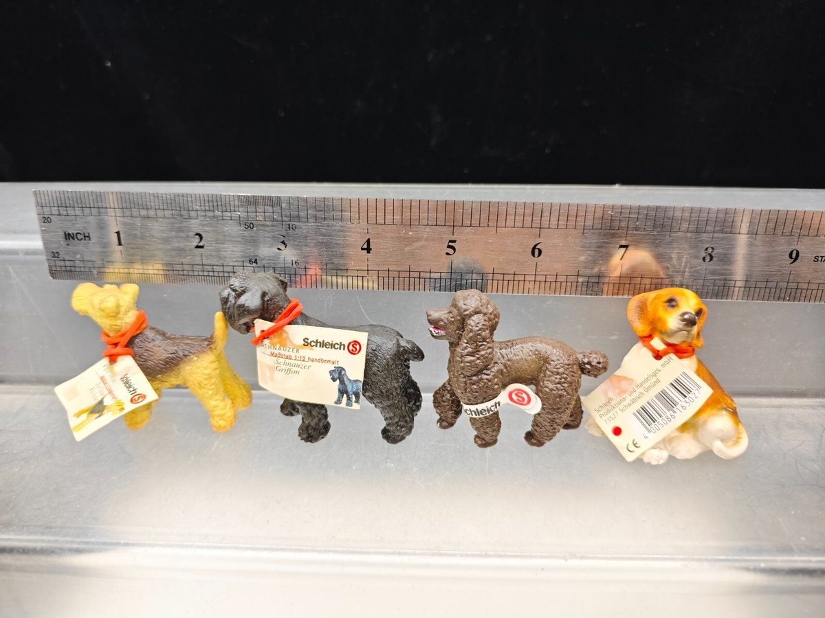 RARE! Retired NO BOX Schleich Dog Animal Model 2