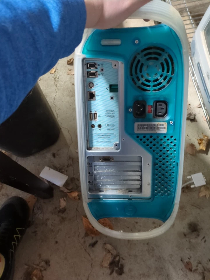 Apple PowerMac G3 Untested!!!! - Image 3 of 4