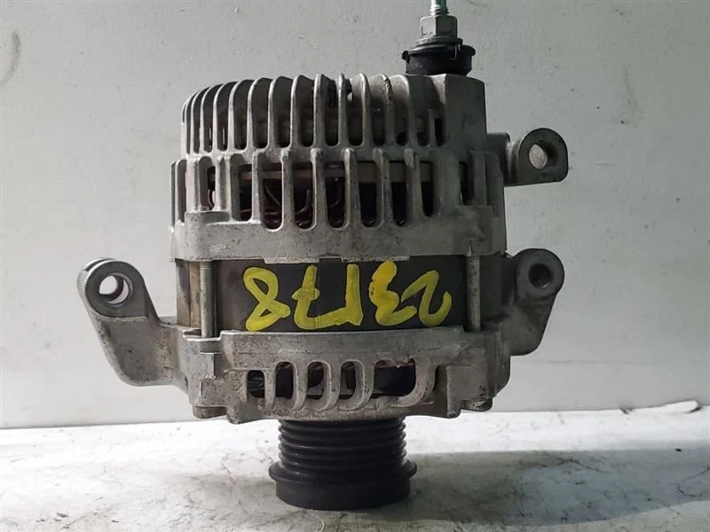 2015 Chrysler 200 Alternator (2015-2022) OEM 56029624  - Image 3 of 4