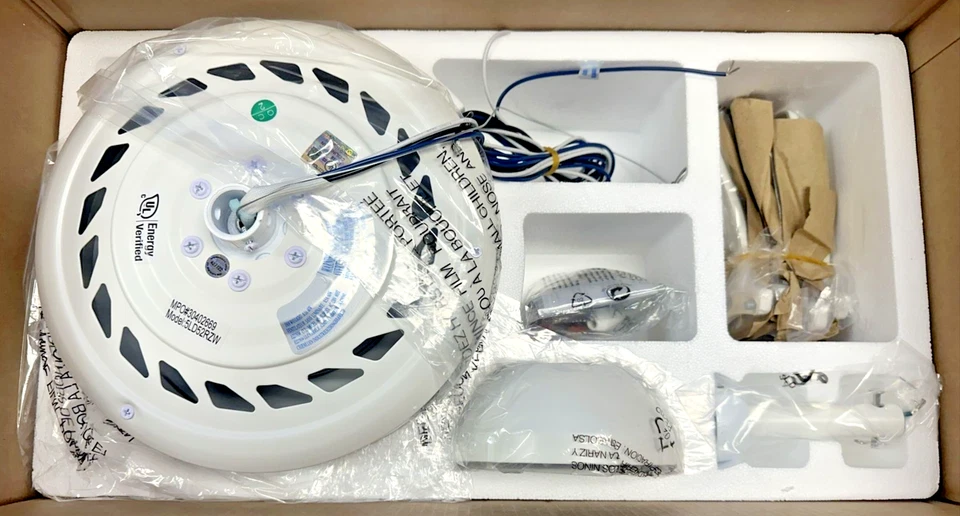 Monte Carlo Linden 52 in. Ceiling Fan in Matte White w/ Reversible Motor - Image 4 of 4