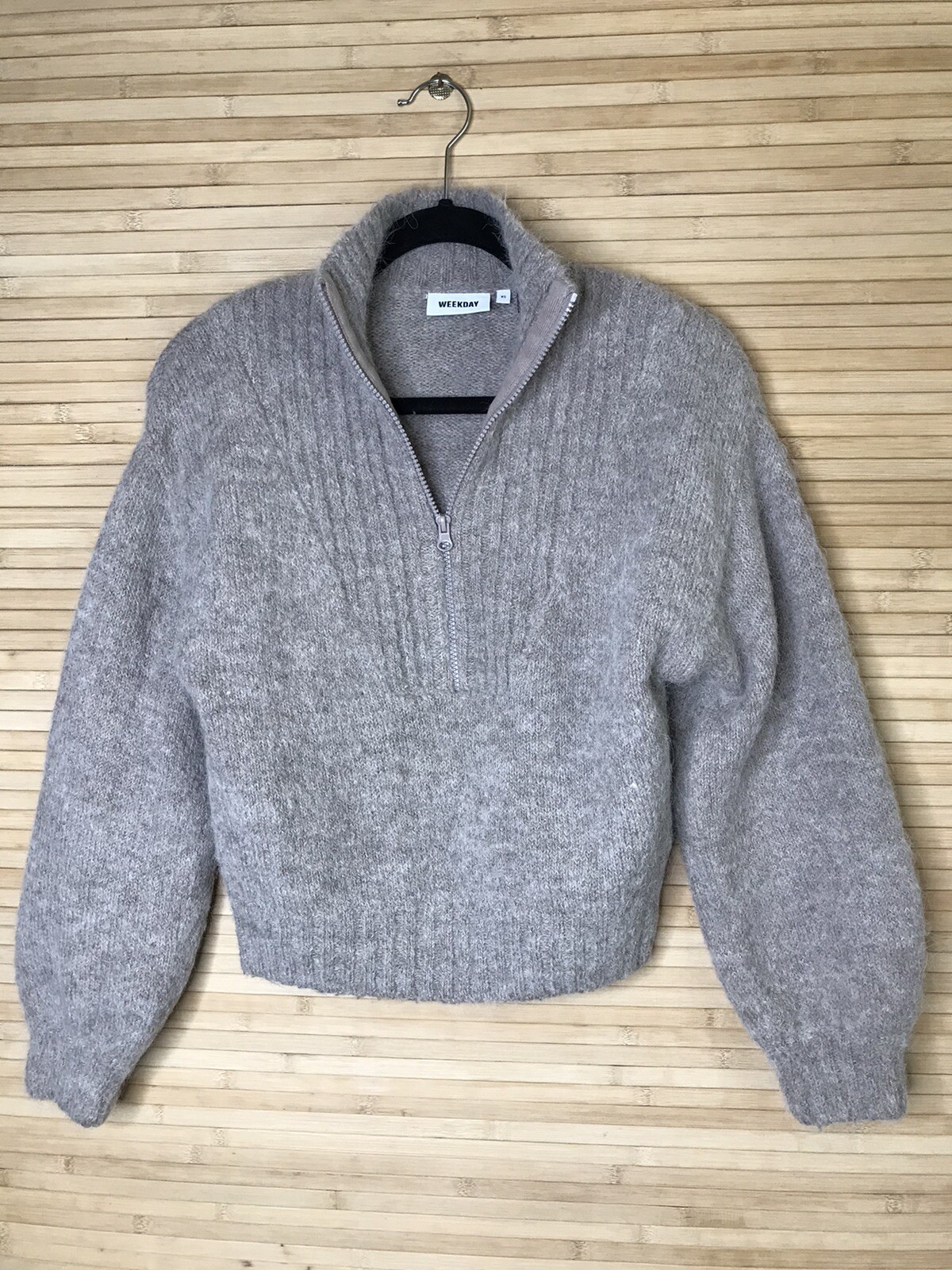 Weekday Selina zip Womens sz XS Sweater 