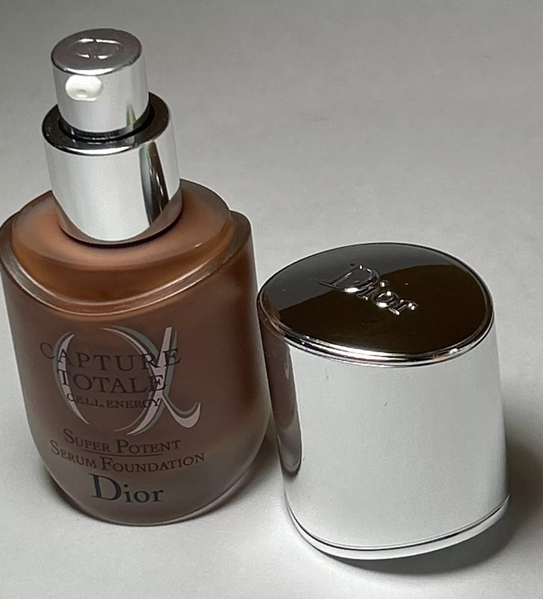 CHRISTIAN DIOR CAPTURE TOTALE SUPER POTENT SERUM FOUNDATION # 7N 1