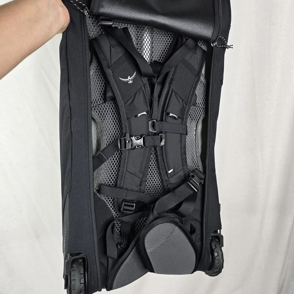 Osprey Farpoint 65L Men's Wheeled Travel Pack Black NEW - Image 4 of 4