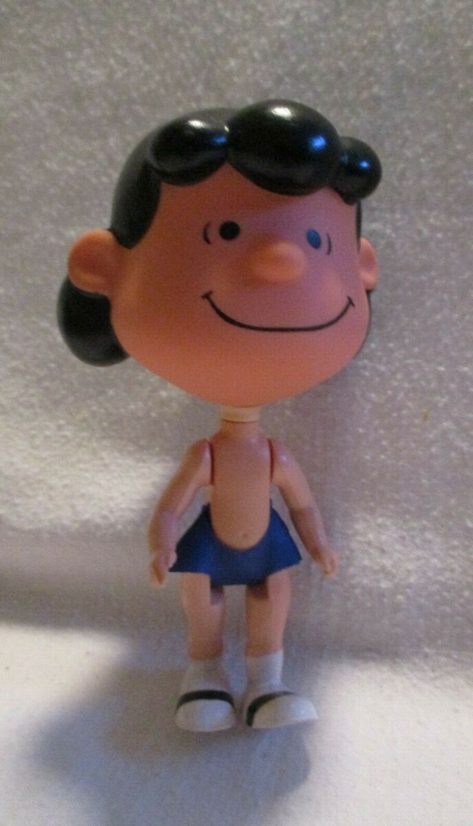VINTAGE PEANUTS GANG LUCY SKEDIDDLER WALKING DOLL TOY 1968 VINTAGE PEANUTS GANG LUCY SKEDIDDLER WALKING DOLL TOY 1968