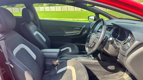 Kia Pro Ceed GT-Line S Auto 1.6 CRDi Diesel 3Dr Hatchback 2018 *SERVICE HISTORY* - Picture 12 of 18