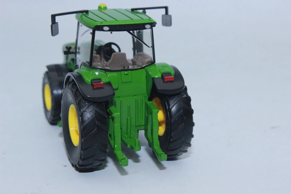 WIKING 039103 John Deere 8330 Tractor 1:87 H0 New Original Packaging - Image 4 of 4