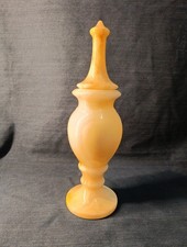 Urne Haute En Marbre Blanc Crème Veiné Hauteur Totale 26 Cm.