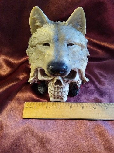 Indian Koitsenko Warrior Chief Lone Wolf Skull Statue Gothic Figurine Halloween - Picture 13 of 14