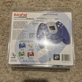 Lot Of 2 SEGA Dreamcast Controller HKT-7701 White and Green Astropad