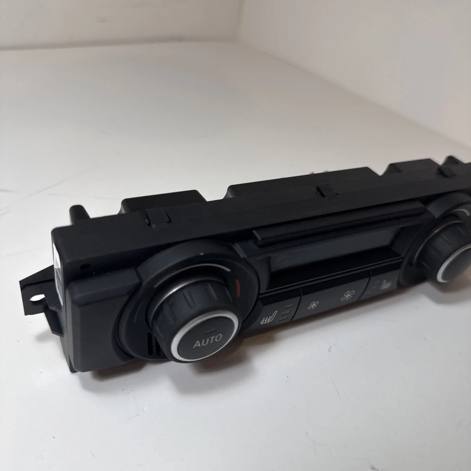 BMW X5 2011 panel de control de temperatura de clima trasero OEM 9215515 Foto 2 de 4