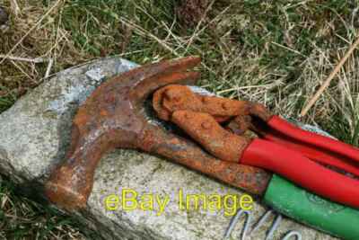 Foto 6x4 verlorene Werkzeuge (1) Mossdale Beck gefunden neben der neuen Stoatfalle um 2008