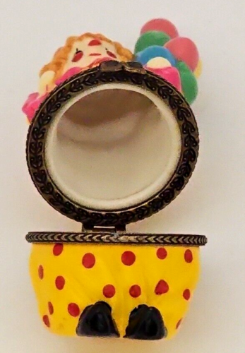 Vtg. Clown w/ Balloons 3.5" Trinket Box Hinged Flip Open Yellow w Red Polka Dots - Picture 10 of 18