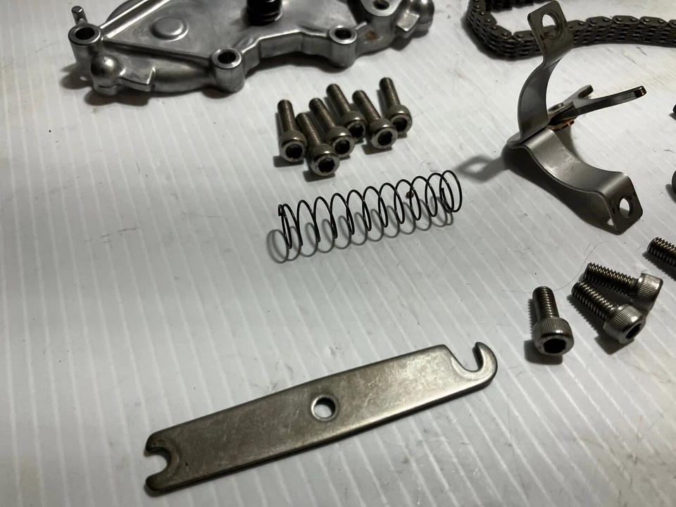 2005 Kawasaki Vulcan 2000 Cam Tensioner Assembly With Solenoid (Limited) (OEM) Foto 3 de 4