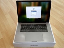 Apple MacBook Pro 15" 2019 | 2,6 GHz 6‑Core Intel Core | Touch Bar | 256GB 16GB