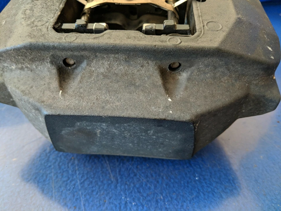 47850-50150 Pinza de freno Lexus ls460L ls600 A conductor trasero izquierdo fabricante de equipos originales Foto 2 de 4