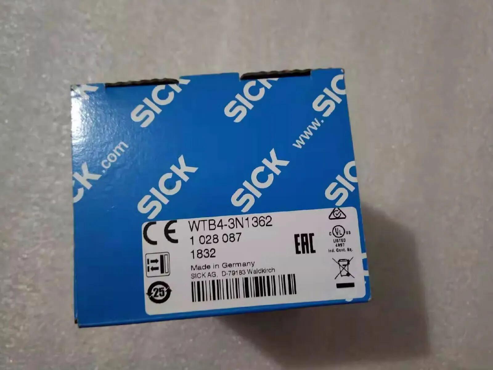 New In Box SICK WTB4-3N1362 Photoelectric Sensor