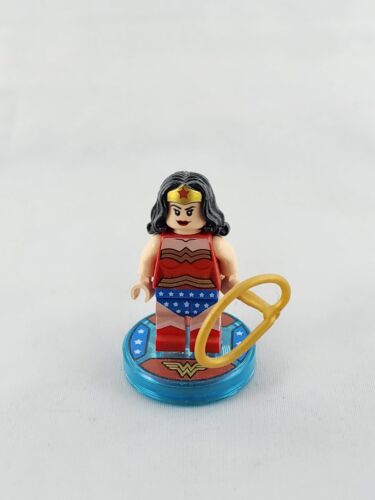 Wonder Woman LEGO Dimensions DC Superheroes Minifig Figure & Tag Base 71209 - Picture 1 of 2