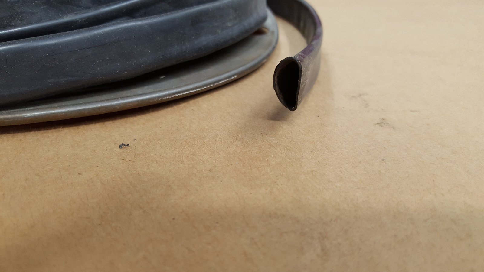 1PC. 161' X 1" CAROL CABLE COMPANY BLACK HEAT SHRINK