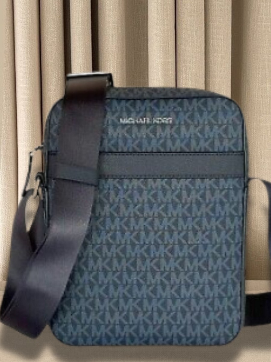 Michael Kors Cooper Men Signature Logo Shoulder Crossbody Flight