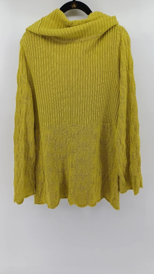 Suéter pulôver feminino STYLE & CO malha tamanho 1X amarelo manga sino gola alta. - Imagem 2 de 4