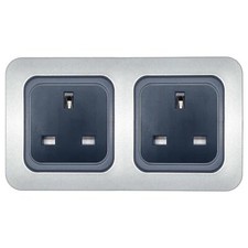 CBE 3 PIN PLUG SOCKET 230V 13A & CBE DOUBLE FRAME CAMPERVAN CARAVAN MOTORHOME