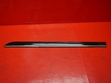 T&uuml;rleiste Mercedes R-Klasse W251 Au&szlig;en T&uuml;r Lang A2516902562 hinten links /R35