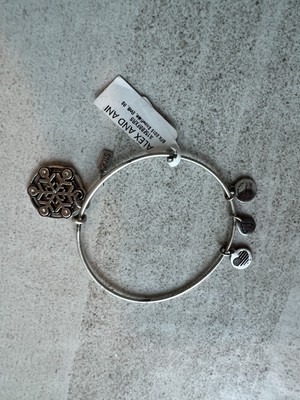 Alex And Ani 2015 Snowflake Charm Bracelet Silver Tone New With Tag Read H3