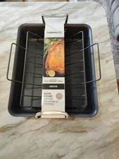 Calphalon Classic 16-Inch Roaster with Nonstick Rack