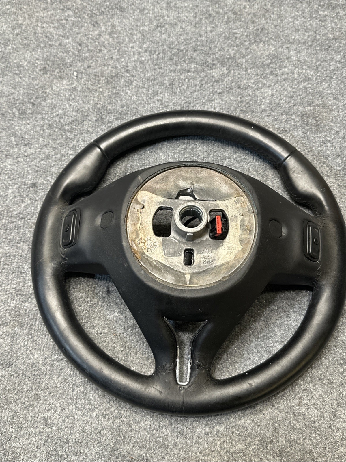 Maserati Ghibli OEM Steering Wheel – Part Number 1033614XXXD
