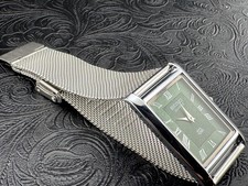 GREEN WITH SILVER CASE Vintage Seiko Slim Quartz Men's Wrist Watch - Image 2
