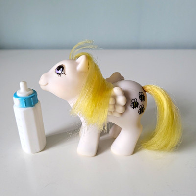 G1 My Little Pony ''Baby Bienchen'' (Baby Honeycomb) Nirvana Pony + Fläschchen
