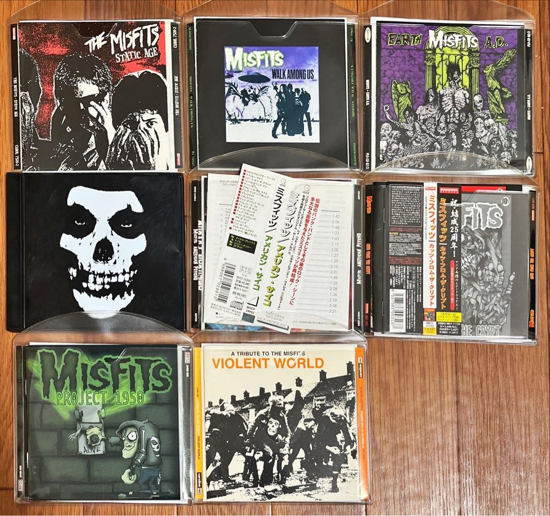 MISFITS ミスフィッツ　CD Amazon.co.jp: Famous Monsters: ミュージック