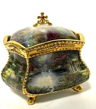 Thomas Kincade "Have Faith"  by Ardleigh Elliott Porcelain Music Box #H8909 Gold