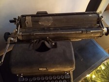 1930s royal typewriter thumbnail