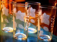 Set 4 Vintage 1950s Federal FROSTED ETCHED LEAVES FRUIT BERRIES Tumbler Glasses