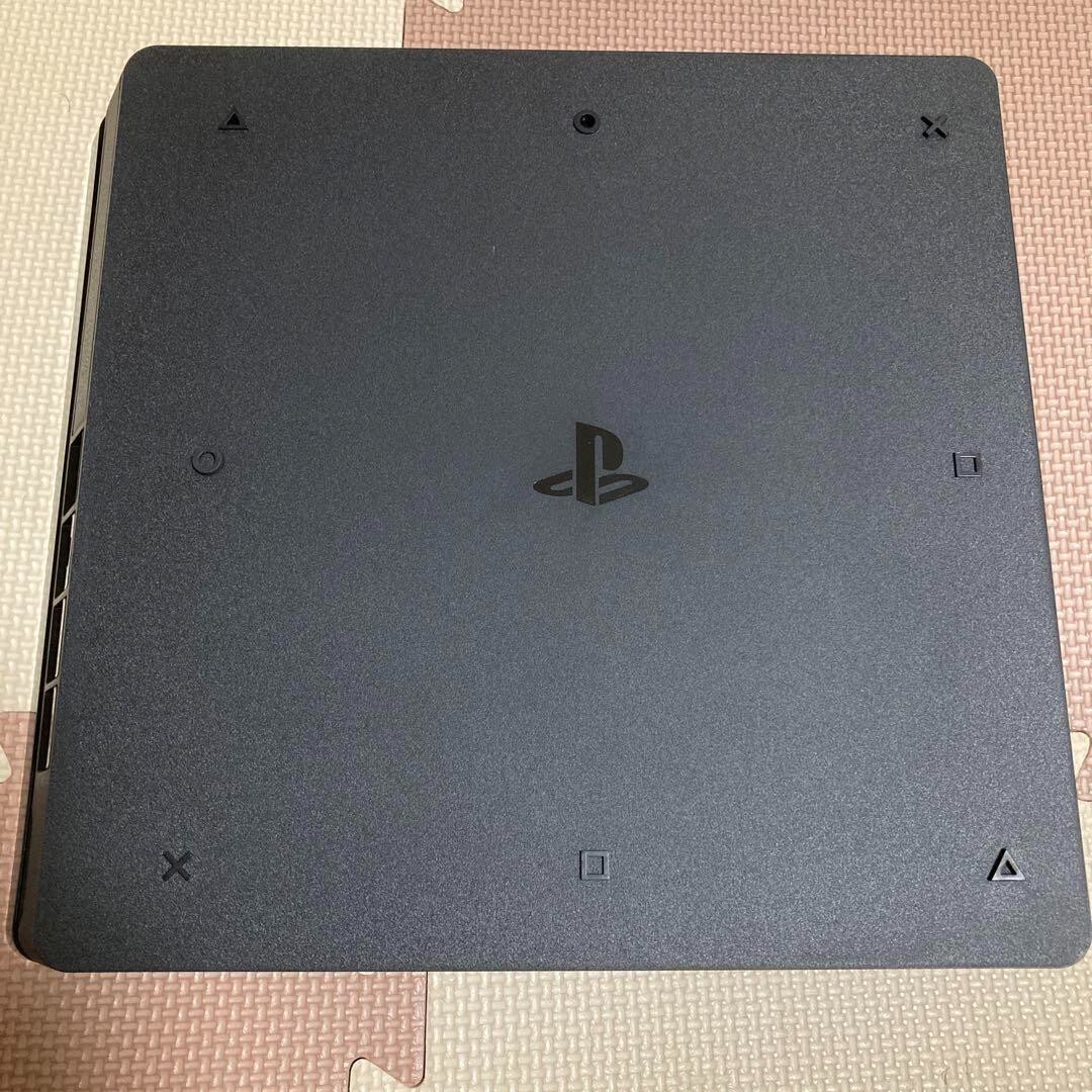 Sony PlayStation 4 Final Fantasy XV Luna Edition 1TB Console Sony PlayStation 4 Final Fantasy XV Luna Edition 1TB Console