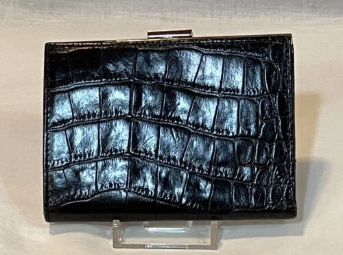 Ann Taylor 黑色皮革钱包女